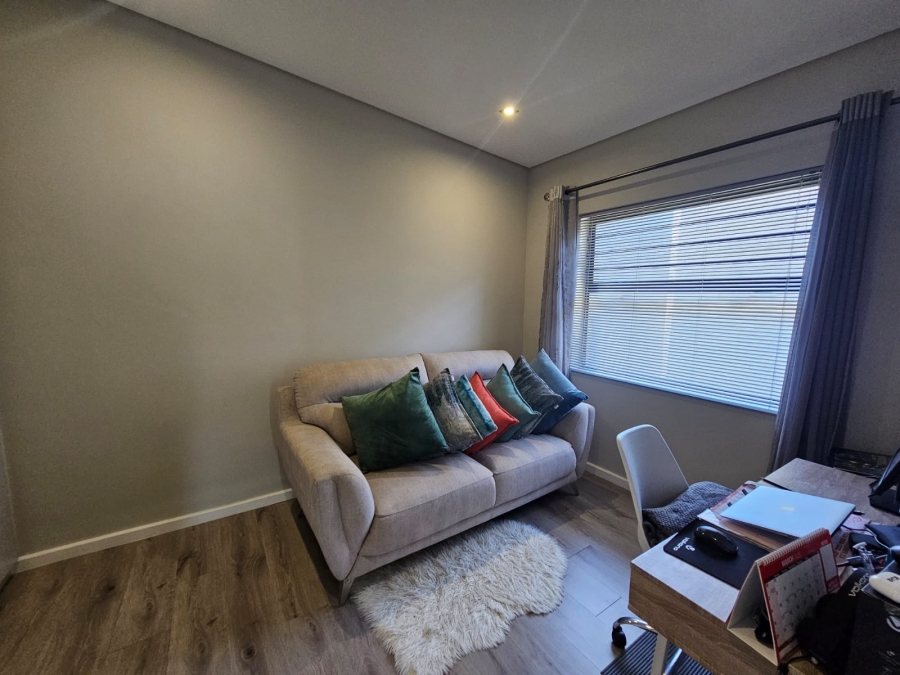 3 Bedroom Property for Sale in Haasendal Western Cape